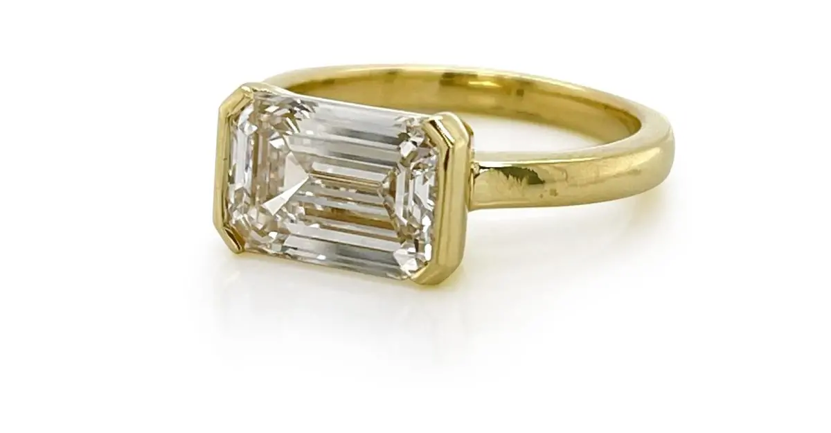 Three Stone Half Bezel Round Cut Lab Created Diamond Engagement Ring -  Yalish Diamonds