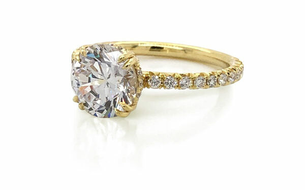 Yellow Gold Round Engagement Ring Engagement Rings