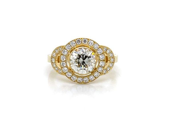 Brilliant-Cut Diamond Buckle Engagement Ring in 18k Yellow Gold Custom Engagement Rings 3