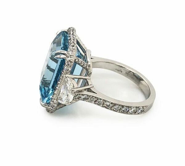 Stunning Aquamarine Ring with Diamond Accents Fine Gemstone Rings 2