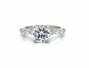 Round Brilliant-Cut Diamond Engagement Ring with Round Side Stones Engagement Rings 2