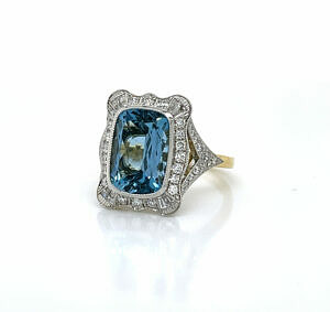 Two-Tone Aquamarine Ring with Diamond Details Fine Gemstone Rings