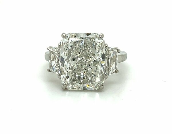 Large Radiant-Cut Three-Stone Ring with Trapezoids Engagement Rings 2