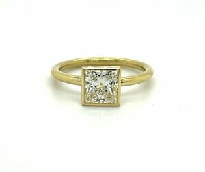 Bezel-Set Princess-Cut Engagement Ring Engagement Rings 2