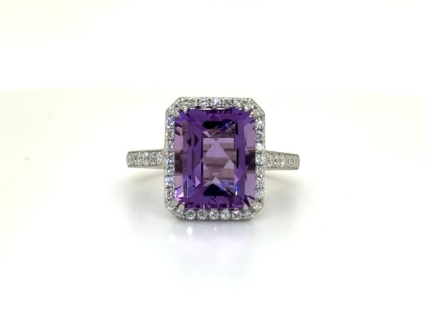 Checkerboard-Cut Amethyst Ring with a Diamond Halo Fine Colored Gemstone Rings 2