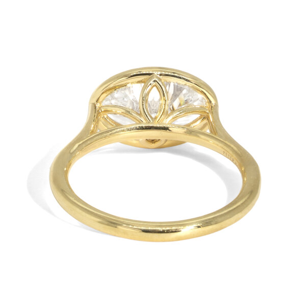 Bezel-Set East-West Oval Solitaire Custom Engagement Rings 3