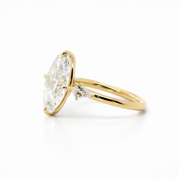 Oval-Cut Diamond with Kites and Compass Prongs Custom Engagement Rings 4