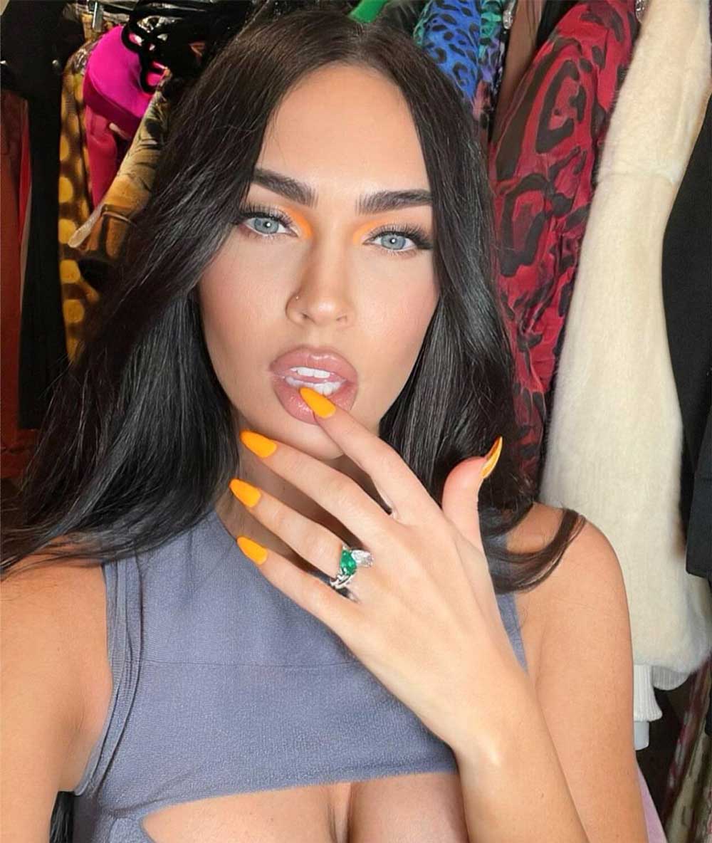 Megan Fox and Machine Gun Kelly engagement ring