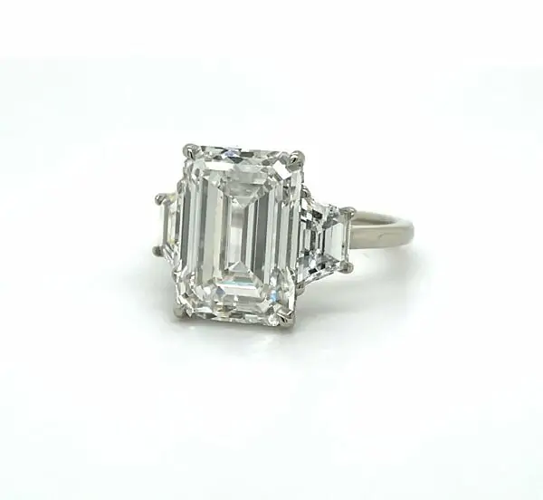 Emerald-Cut Diamond Ring with Trapezoid Side Stones Custom Engagement Rings